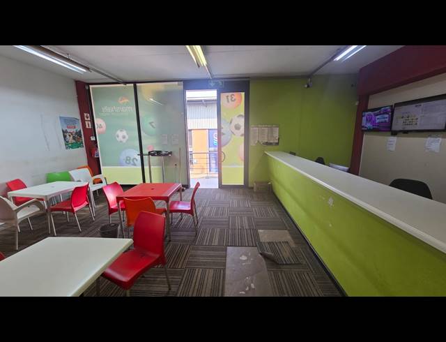 160M² BUILDING TO LET IN BALLITO CENTRAL